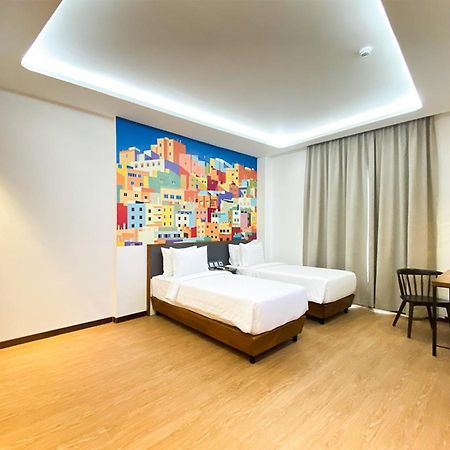 Alhambra Hotel Μπάντα Άτσεχ Εξωτερικό φωτογραφία