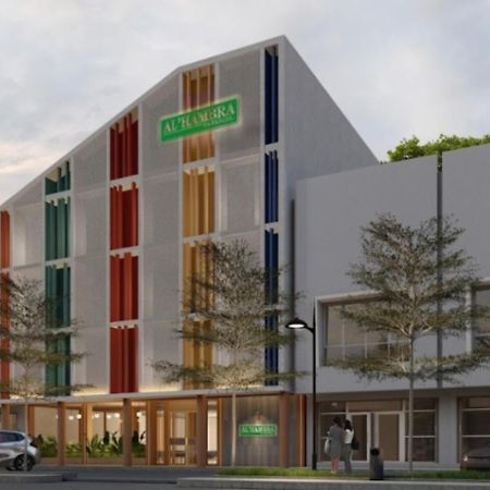 Alhambra Hotel Μπάντα Άτσεχ Εξωτερικό φωτογραφία