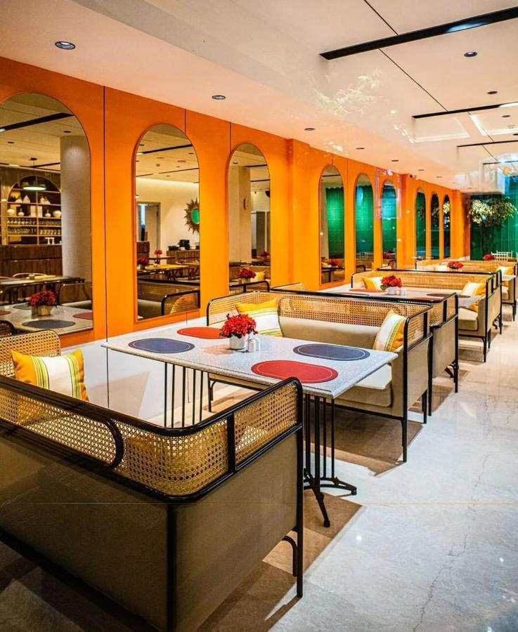 Alhambra Hotel Μπάντα Άτσεχ Εξωτερικό φωτογραφία